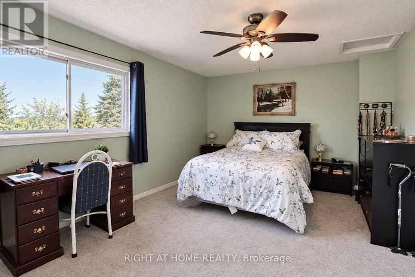 2158 Ferguson Street — photo 16 of 32