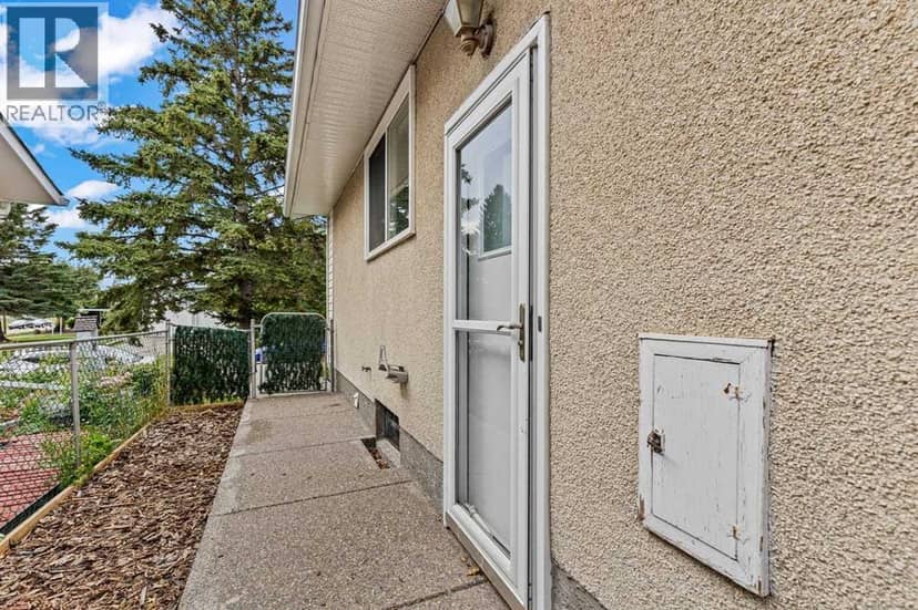 5212 Marshall Road NE — photo 35 of 36