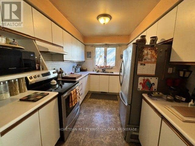 970 Killarney Crescent, Kingston, photo 6