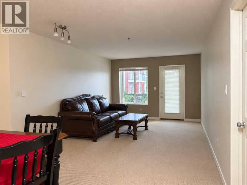 205, 9810 96 Street, Grande Prairie, photo 3