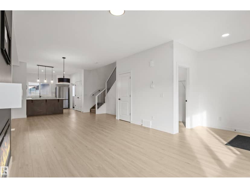 317 Juniper Cv — photo 10 of 37