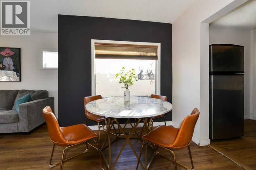 7639 21 Street SE — photo 12 of 35