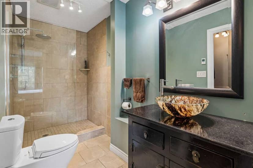 856 Lake Twintree Crescent SE — photo 18 of 37