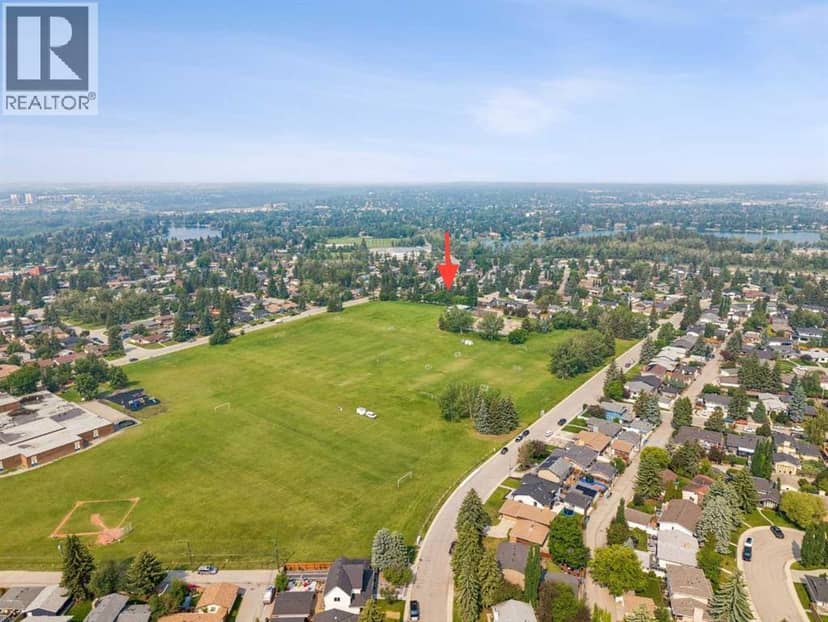 856 Lake Twintree Crescent SE, Calgary, photo 3