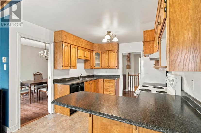 29 Markland Street — photo 13 of 28
