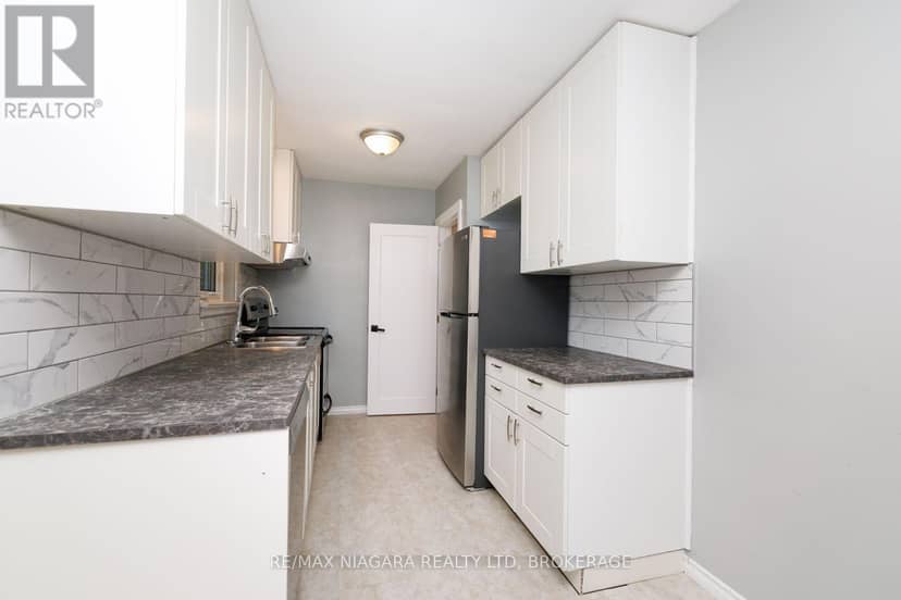 6 Broadmore Avenue — photo 10 of 33