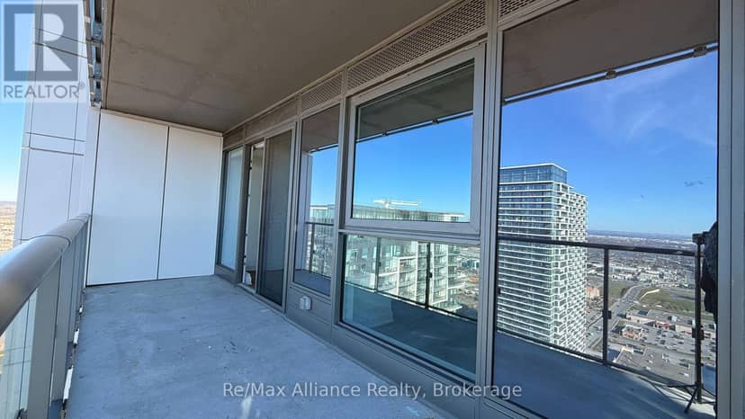 5503 - 7890 Jane Street — photo 18 of 19