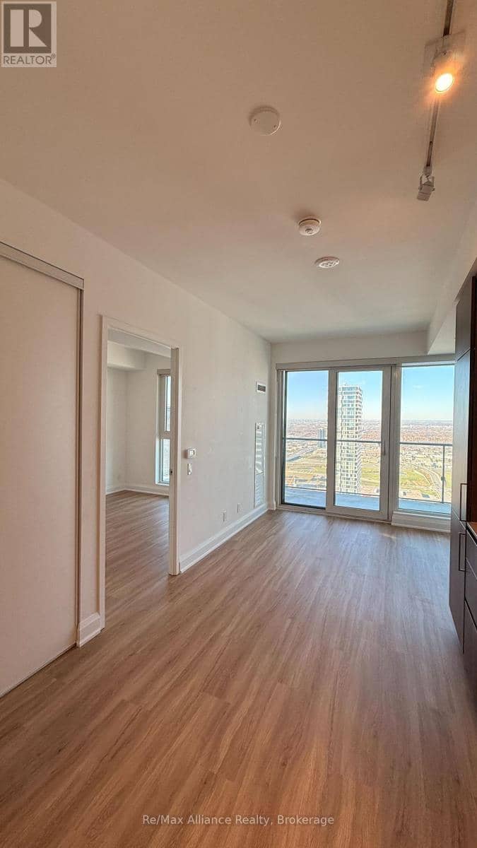 5503 - 7890 Jane Street — photo 9 of 19