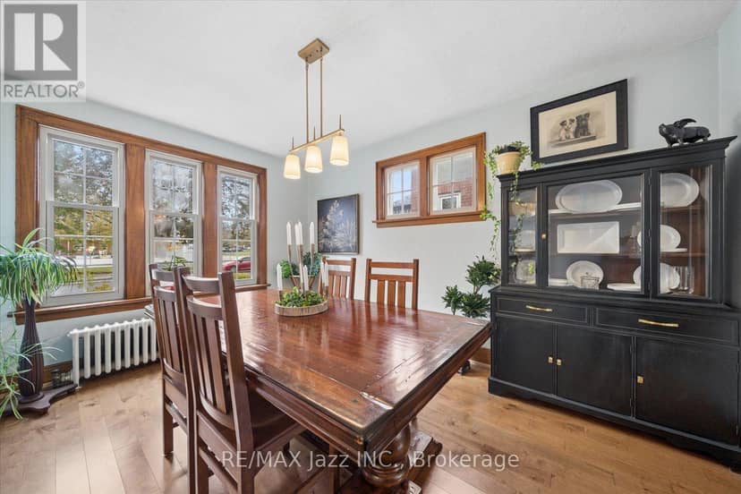 621 Masson Street — photo 18 of 40