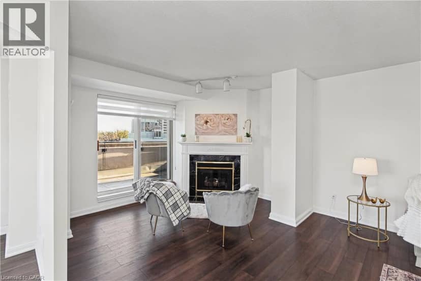 430 PEARL Street Unit# 403 — photo 13 of 40