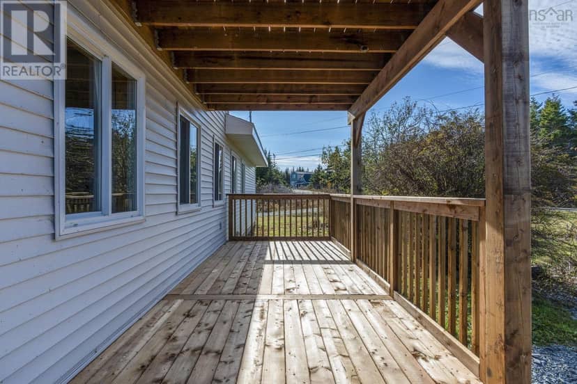 2741 Ostrea Lake Road — photo 34 of 40
