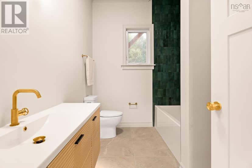 35 George Cyril Drive — photo 37 of 40