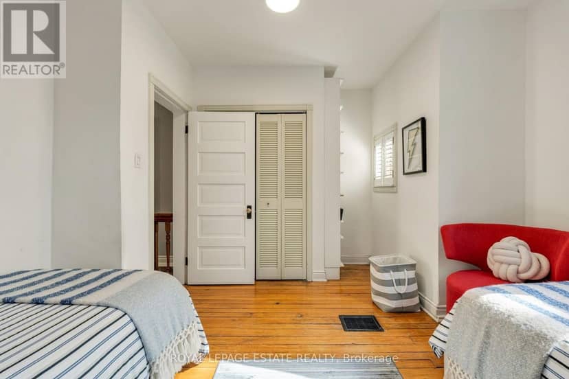 84 London Street — photo 25 of 39