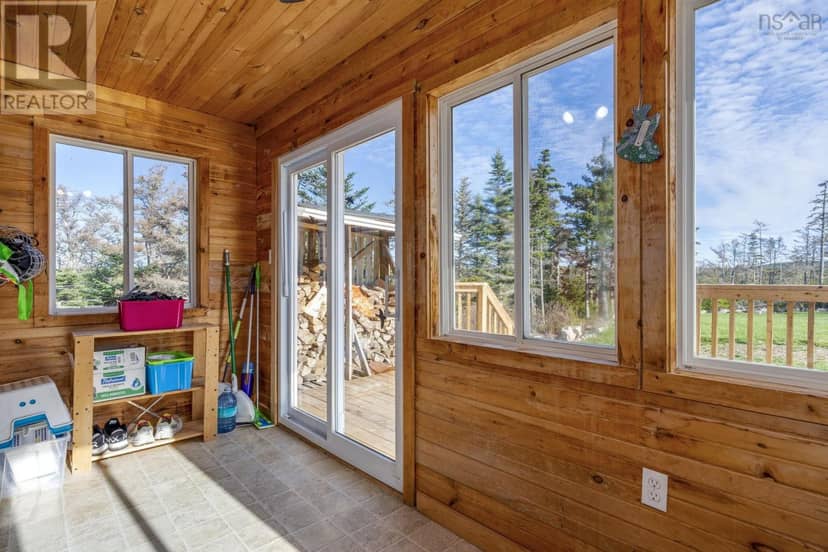2741 Ostrea Lake Road — photo 33 of 40