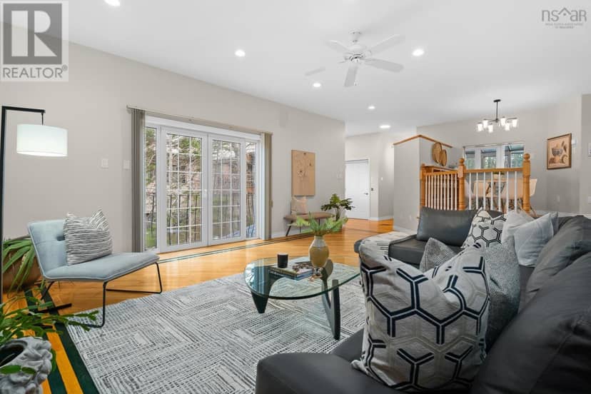 12 Falcon Place — photo 5 of 40