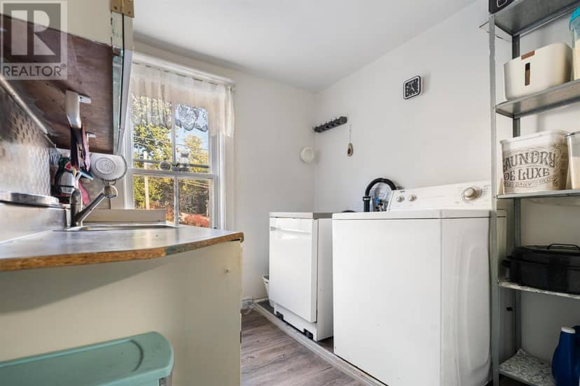 86 Denoon Street — photo 38 of 40
