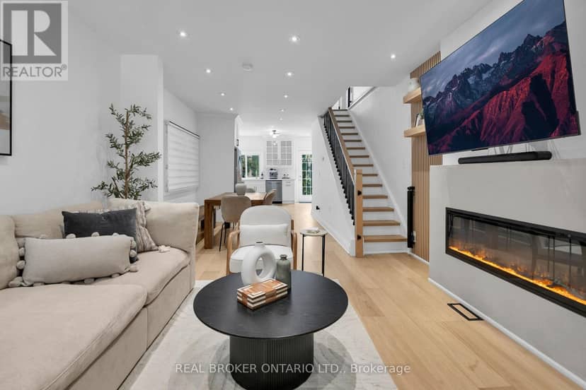 23 Aldridge Avenue, Toronto, photo 6