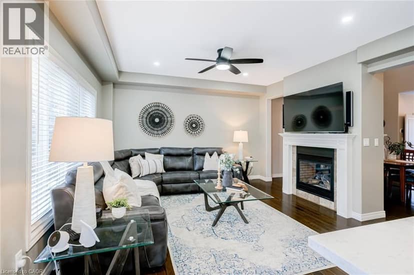 7 KINSMAN Drive — photo 16 of 40