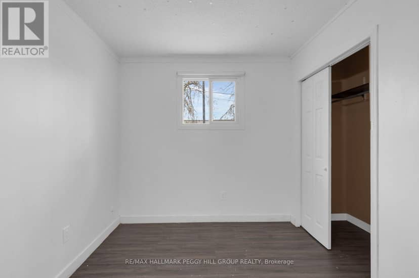 108 John Street — photo 16 of 24