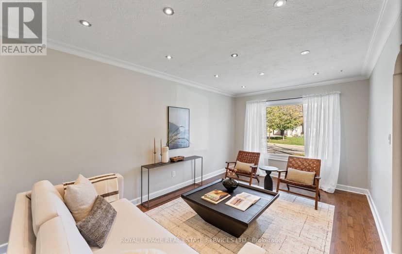 90 Silverhill Drive, Toronto, photo 5