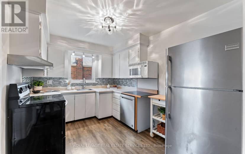 90 Silverhill Drive, Toronto, photo 7