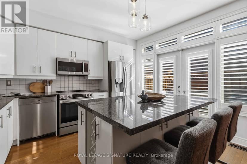 31 Furrow Lane — photo 17 of 40