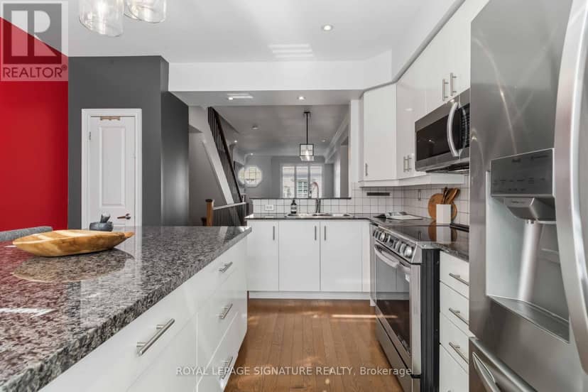 31 Furrow Lane — photo 22 of 40