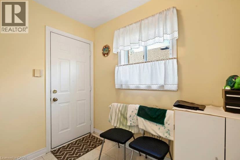 13 CHIANTI Crescent — photo 13 of 31