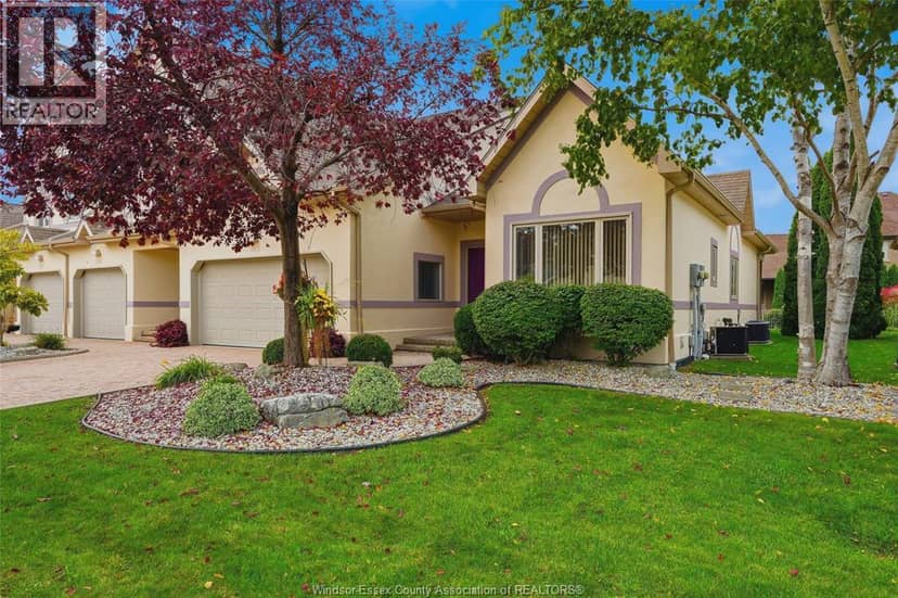 382 Jason Court, Tecumseh