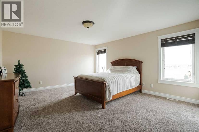 163 Rattlepan Creek Crescent — photo 24 of 40