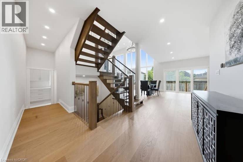 62 JEREMY Street — photo 9 of 40