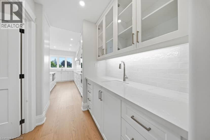 62 JEREMY Street — photo 16 of 40