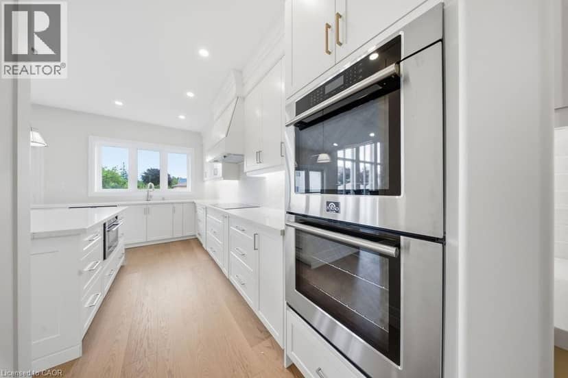 62 JEREMY Street — photo 12 of 40