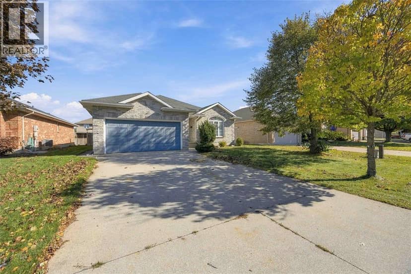 612 Graycliff Drive — photo 37 of 40