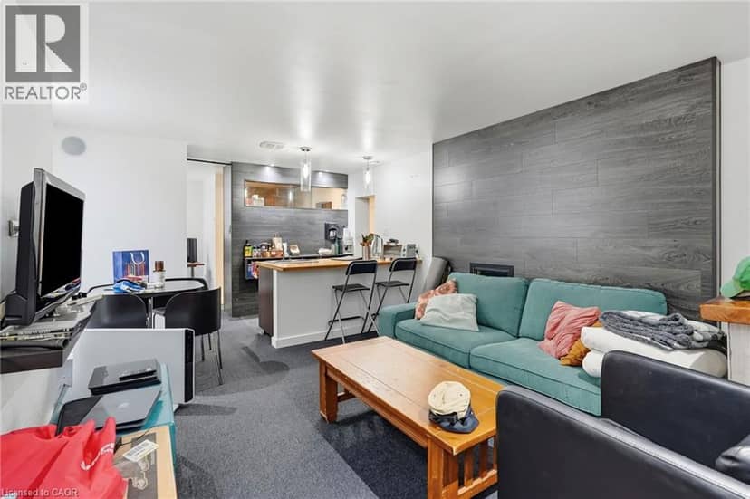 41 SPRING Street — photo 14 of 25