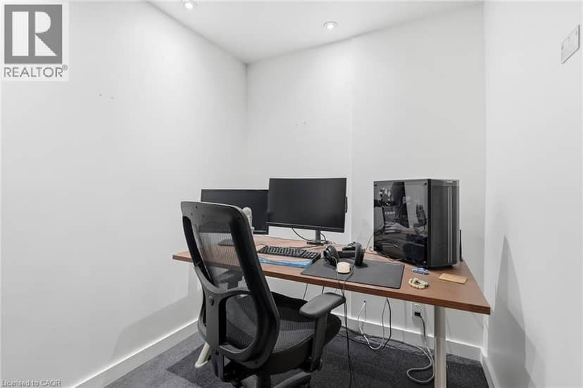 41 SPRING Street — photo 15 of 25