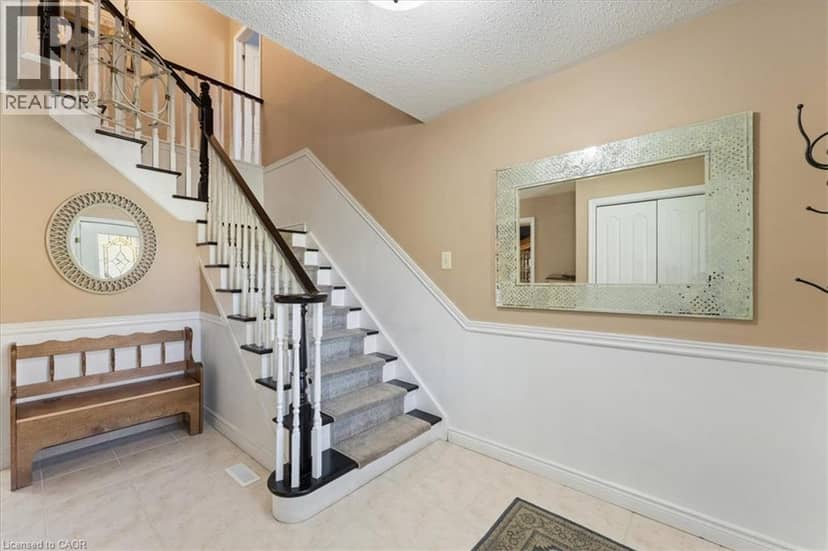 260 CORNWALLIS Road — photo 20 of 40