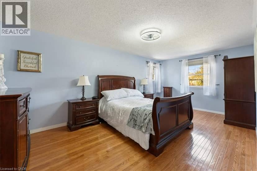 260 CORNWALLIS Road — photo 22 of 40