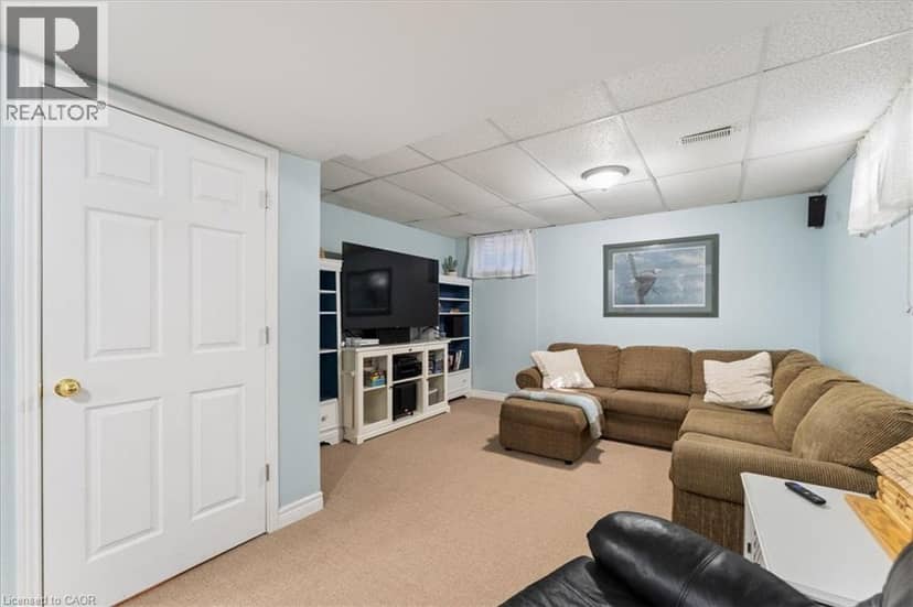 260 CORNWALLIS Road — photo 40 of 40