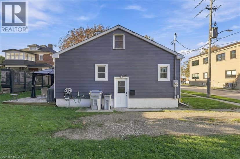 334 DAVIDSON Avenue N — photo 19 of 28