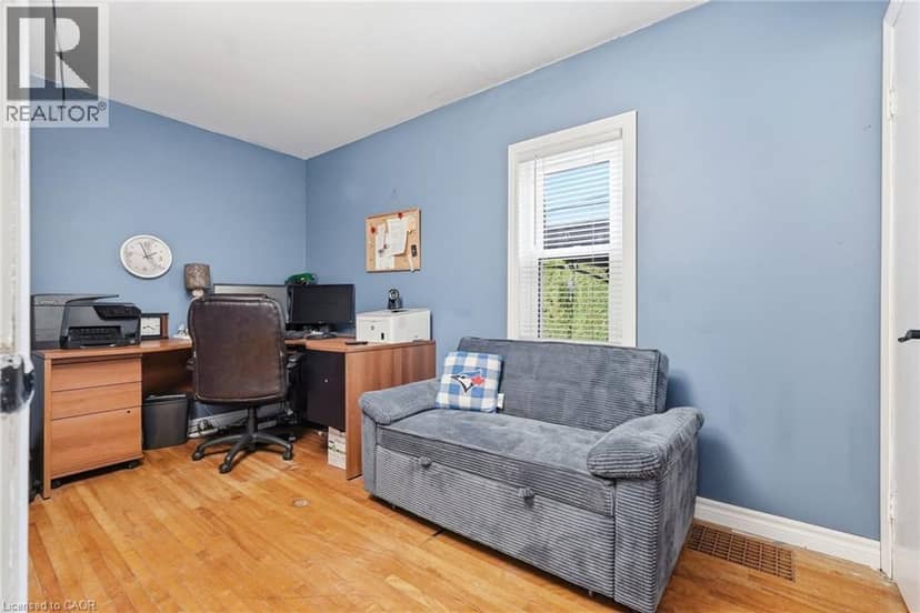 334 DAVIDSON Avenue N — photo 15 of 28
