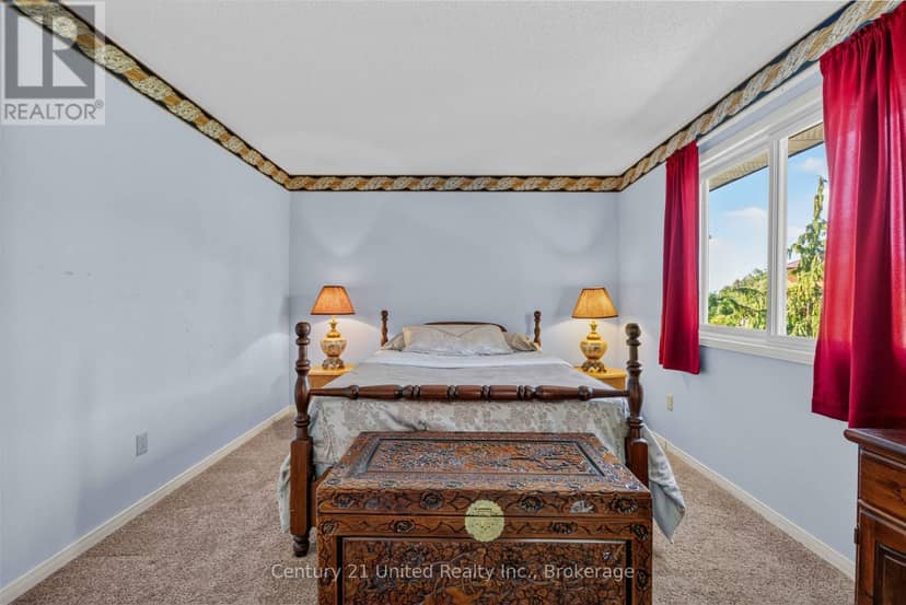 2317 Woodglade Boulevard — photo 33 of 40