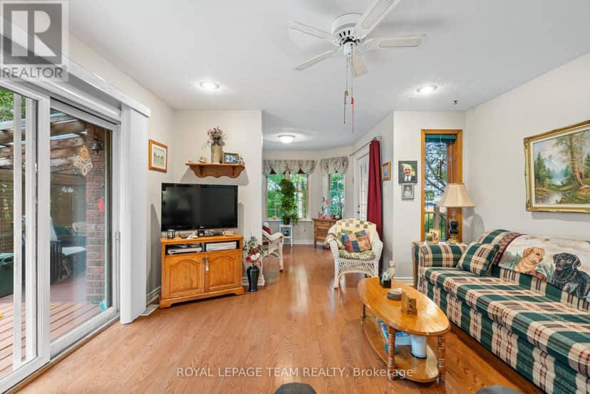 8036 Marionville Road — photo 16 of 40
