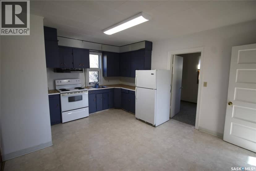 204 1st STREET E, Climax, photo 4