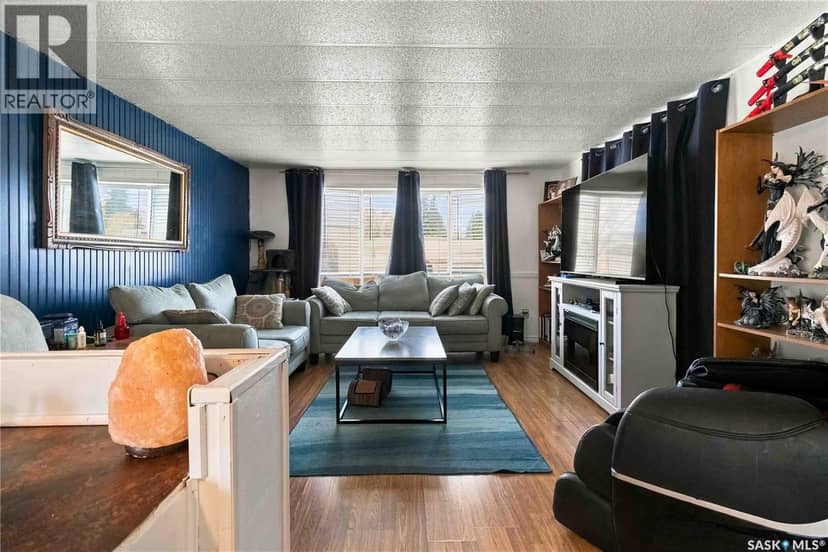 68 1035 Boychuk DRIVE — photo 11 of 27