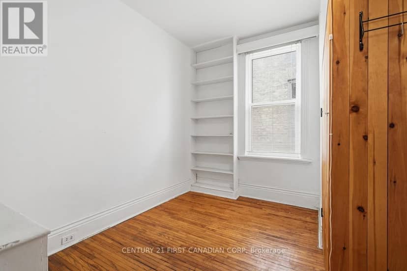 834 Colborne Street — photo 18 of 37