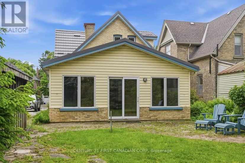 834 Colborne Street — photo 30 of 37