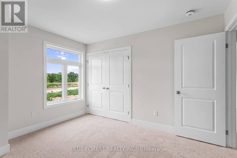 251 McTavish Street — photo 34 of 40