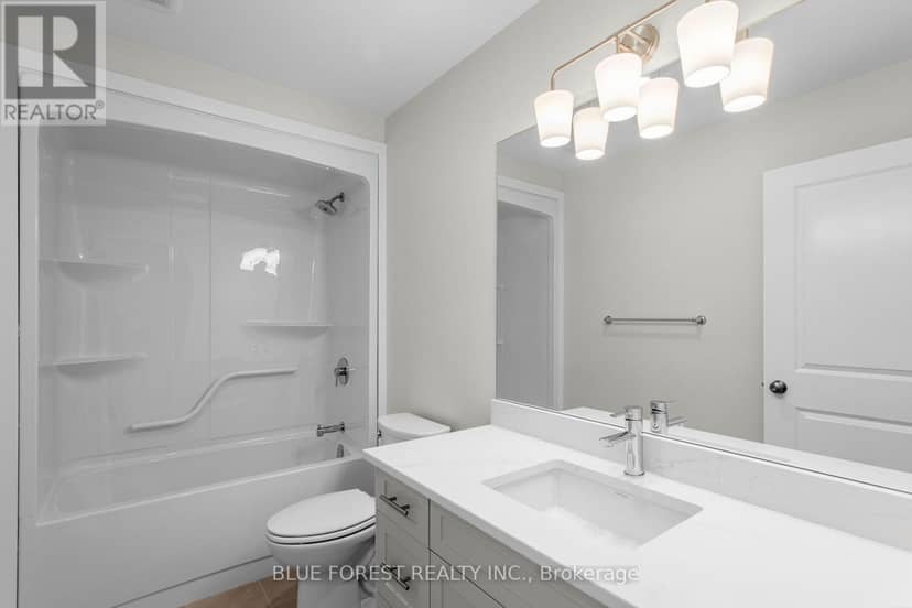 251 McTavish Street — photo 36 of 40