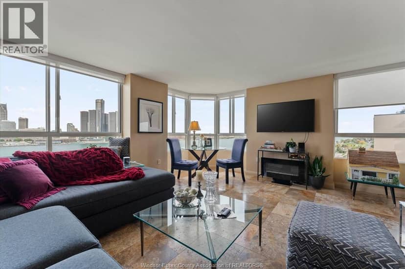 75 RIVERSIDE DRIVE East Unit# 1504 — photo 11 of 40